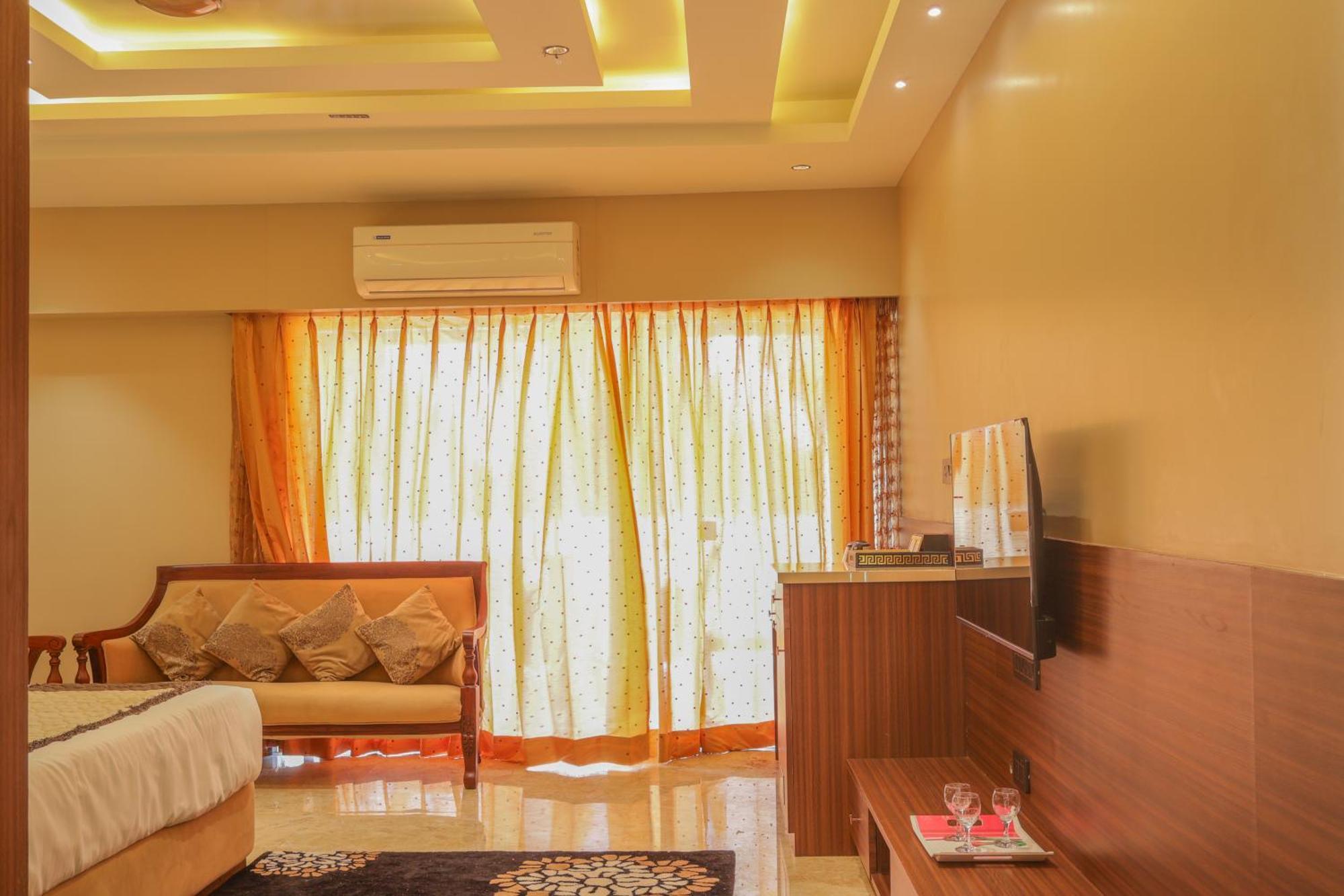 Suramya Homestay Бопал Екстериор снимка