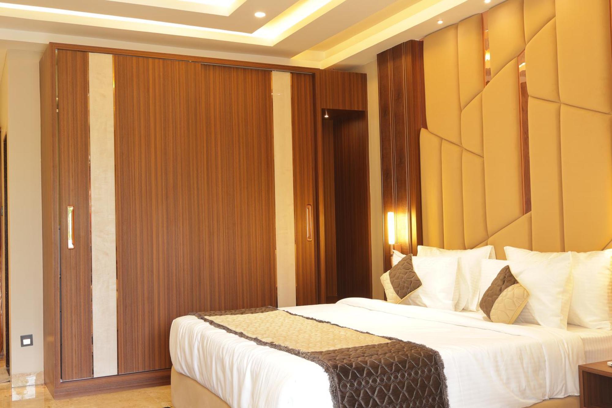 Suramya Homestay Бопал Екстериор снимка